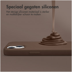Accezz Liquid Silicone Backcover met MagSafe voor Samsung Galaxy S25 Ultra Donkerbruin Accezz Liquid Silicone Backcover met MagSafe voor Samsung Galaxy S25 Ultra Donkerbruin